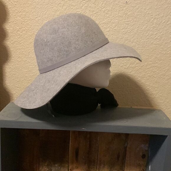 AUSTRALIAN, KOORINGAL, ladies wool hat, new condition main image 9